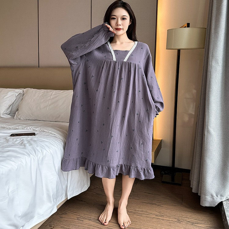 2025秋新款纯棉双层纱V领睡裙女薄款长袖家居裙胖mm200斤蕾丝长裙