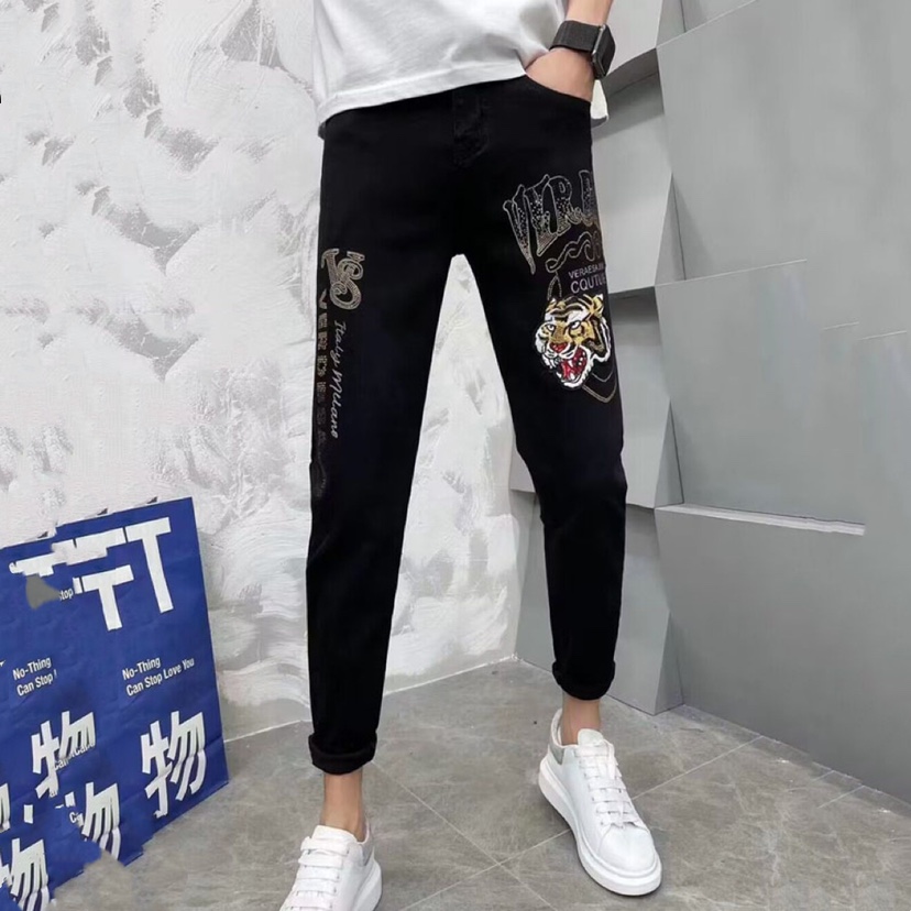 黑色欧洲站牛仔裤男烫钻刺绣图案弹力修身时尚百搭痞帅青年小脚裤
