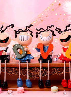 love三毛吊脚娃娃树脂摆件