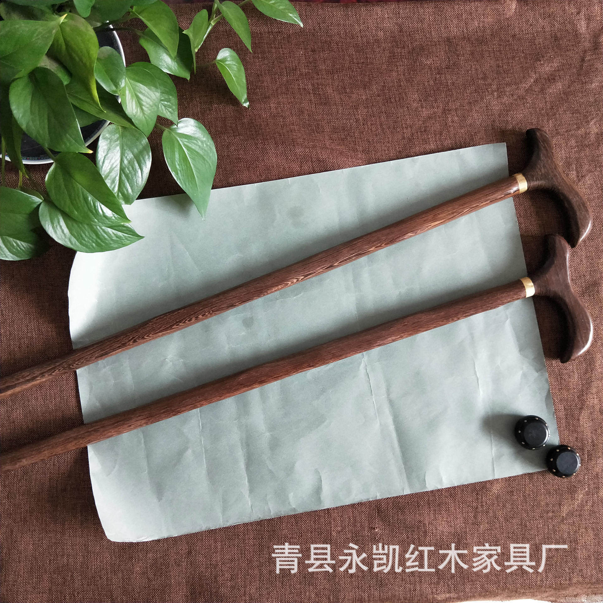 鸡翅木拐杖红花梨手杖防滑鸡翅木红花梨拐杖木质拐杖厂家拐棍
