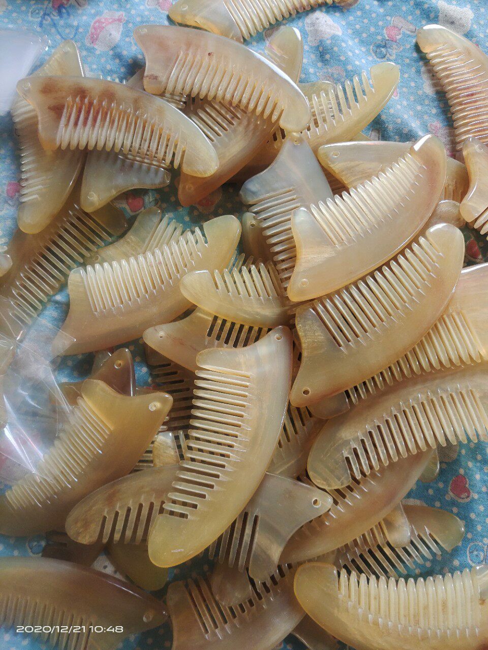 牛角梳牛角刮痧梳牛角刮痧板羊角刮痧梳羊角刮痧片美发梳按梳
