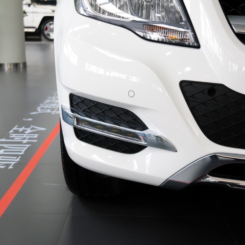 专用于奔驰GLK200 GLK260 GLK300前杠LED日行灯 日间行车灯行驶灯