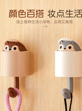 安雅创意可爱钥匙松鼠挂钩家用壁挂墙壁置物粘胶免打孔门后挂衣钩