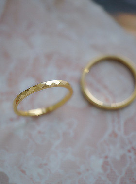 闪闪发光菱形切面百搭风情侣对戒