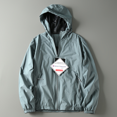 透气防水舒适冲锋衣连帽