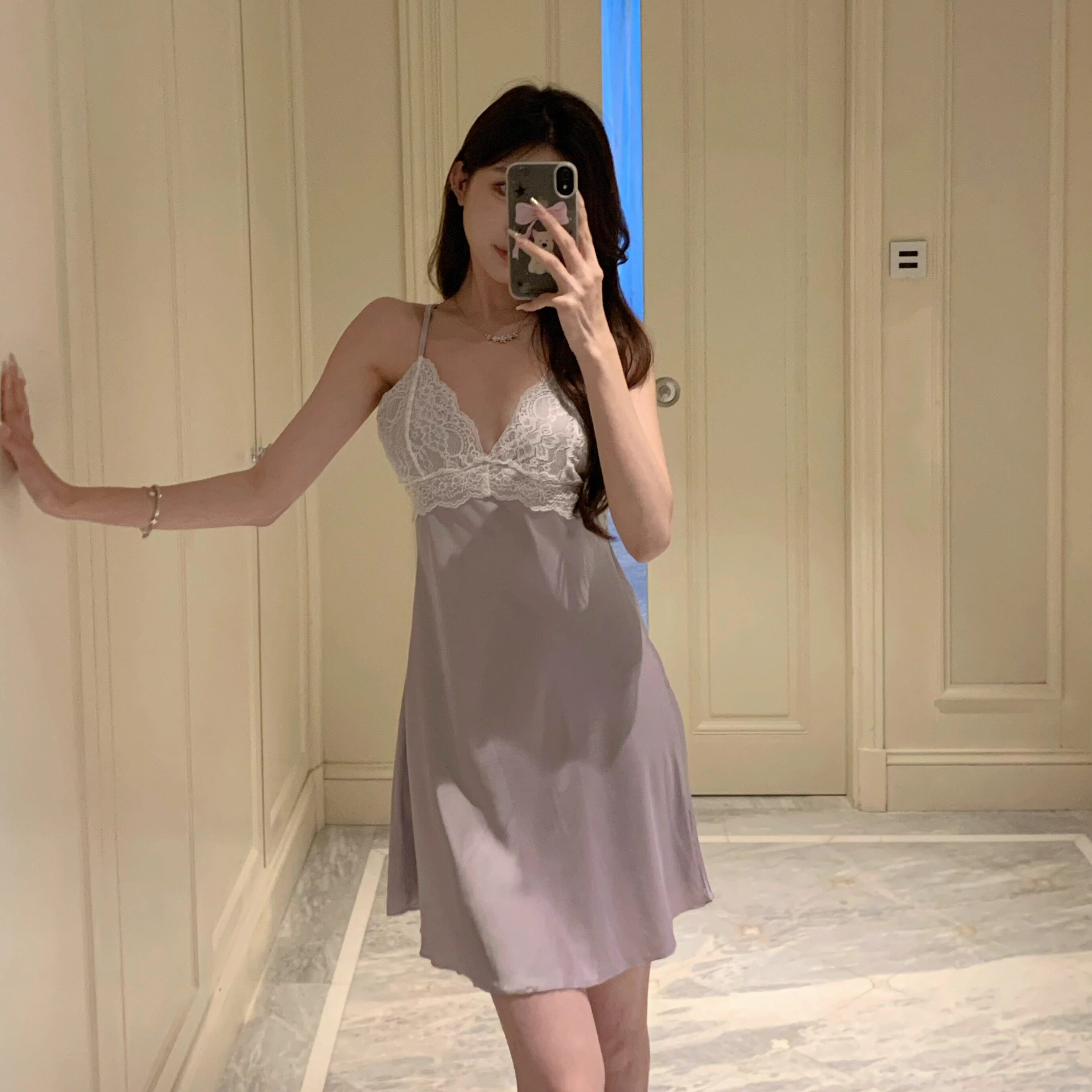 真丝睡衣女夏季新款性感纯欲带胸垫镂空睡裙家居服送闺蜜礼盒装