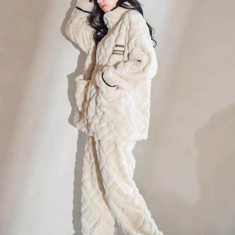 维多利亚品牌轻奢睡衣2024年新款冬季珊瑚绒居家服套装可外穿女