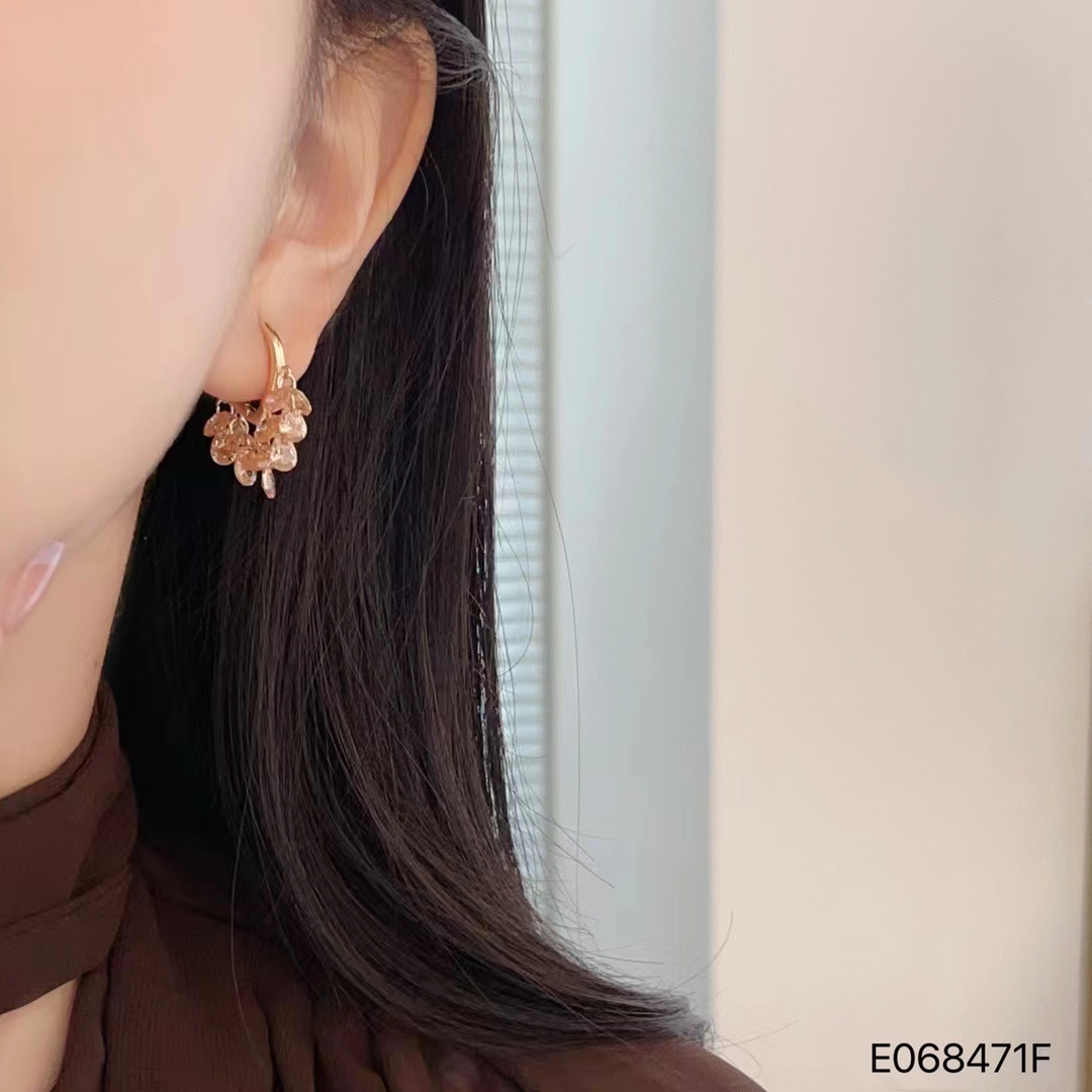 日韩小众独特设计耳钉ins风高级感耳环女2025新款日常通勤耳饰品