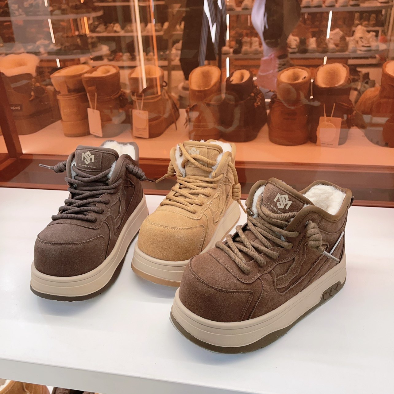 252-102玛莎玛索冬季新款厚底板鞋丑萌雪地靴大棉保暖高帮面包鞋