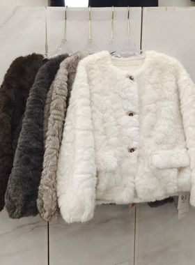 花狐皮毛一体皮草外套2026年冬新款年轻女短款羊羔毛大衣韩版时尚