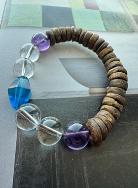 与光同晨。海南沉香蓝色老琉璃菱珠白水晶紫水晶手链