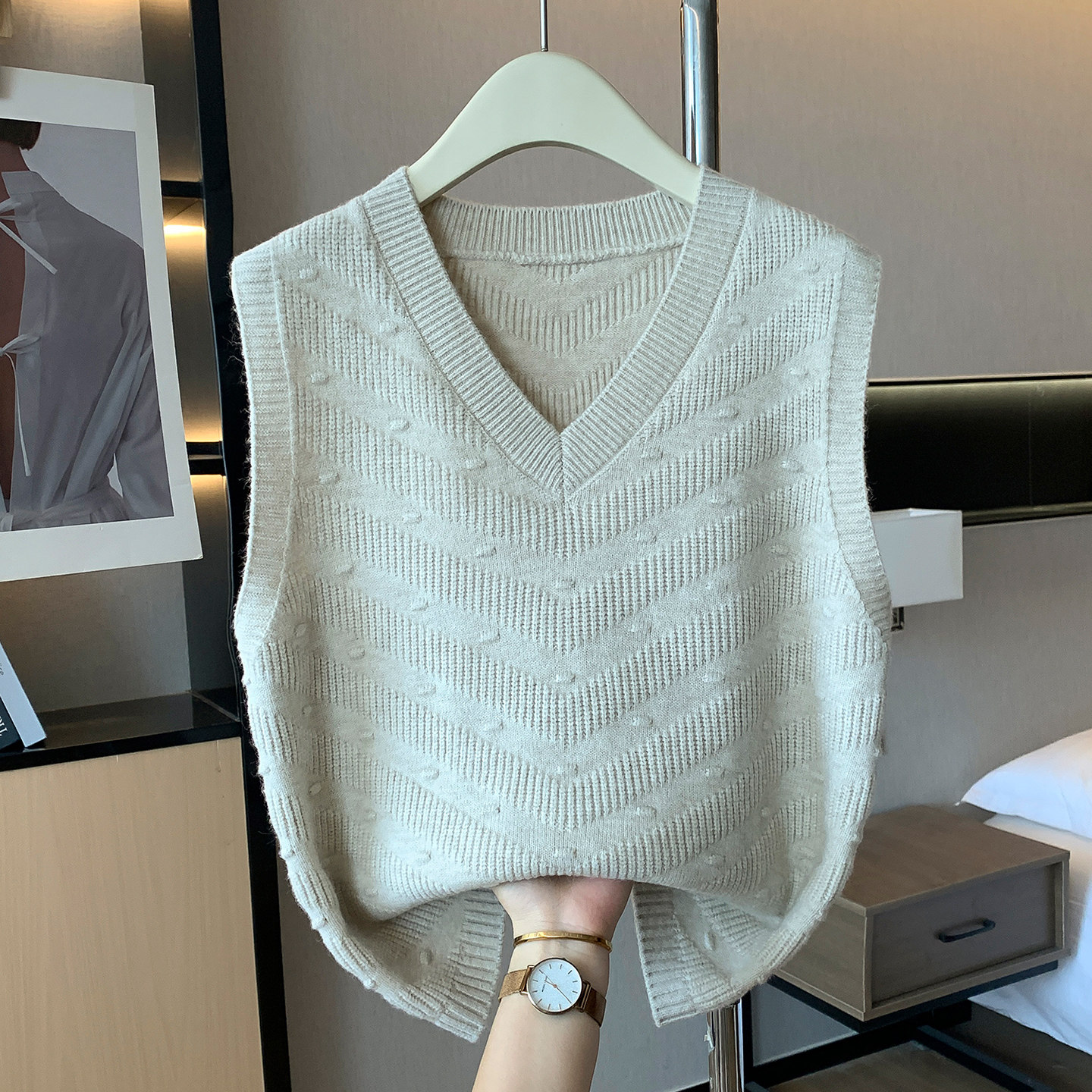 马甲女士外套2025新款春秋宽松外穿时尚洋气针织背心毛衣坎肩叠穿,女装/女士精品,马夹,淘宝优惠券,粉丝福利购,淘宝优惠卷