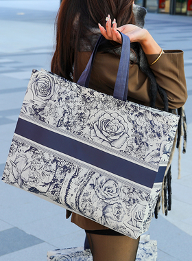 网红蓝色妖姬大暗花覆膜无纺布袋简约大牌男女装袋子定制LOGO加厚