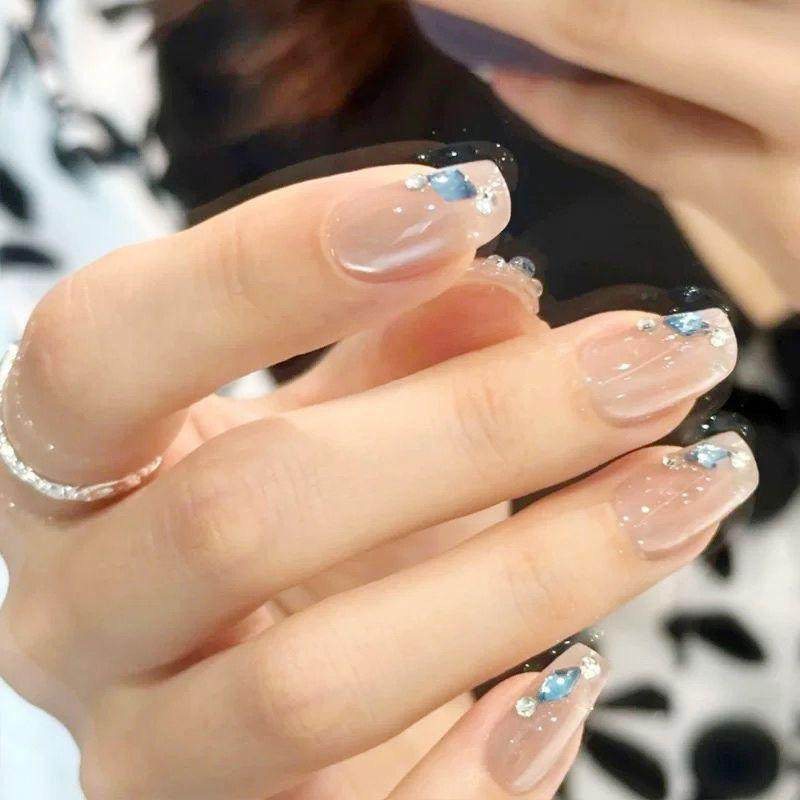 2026年新款儿童美甲穿戴甲感短款蓝宝石精灵小钻30片假指甲贴,彩妆/香水/美妆工具,美甲工具,淘宝优惠券,粉丝福利购,淘宝优惠卷