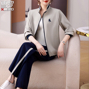 年轻妈妈春装外套品牌休闲上衣长裤中老年运动服套装女春秋两件套