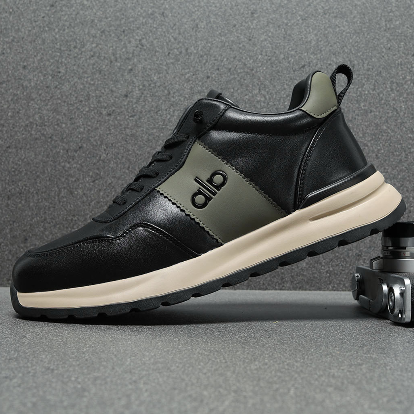 加绒男鞋冬季2025新款运动鞋真皮