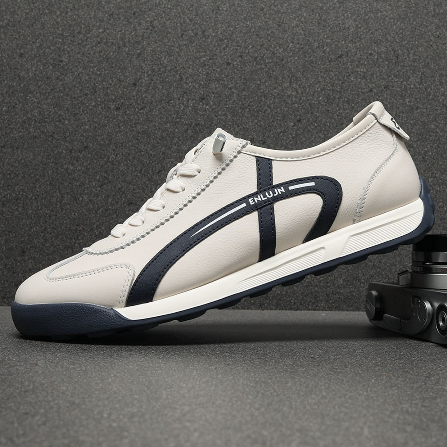 软底阿甘鞋男款春季2026新款真皮男士休闲鞋潮流薄底德训鞋男透气,流行男鞋,德训鞋,淘宝优惠券,粉丝福利购,淘宝优惠卷