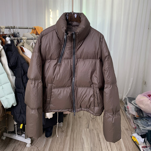 2025年新款短款羽绒服