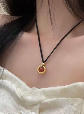 合金圈2024新款相思红豆项链女款轻奢气质网红素圈项链送女友妈妈