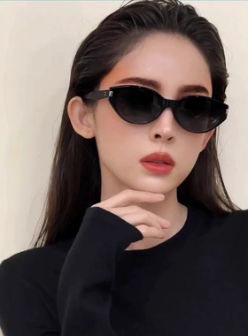 古力娜扎同款猫眼墨镜女2025新款高品质复古显瘦太阳眼镜防紫外线