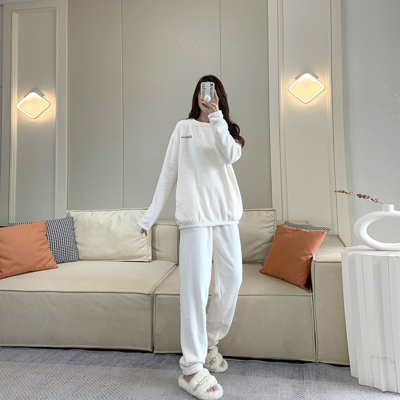 情侣款法兰绒加长版睡衣套装