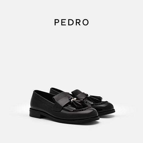 PEDRO乐福鞋女士幻梦系列流苏饰亮面学院单鞋PW1-66600015