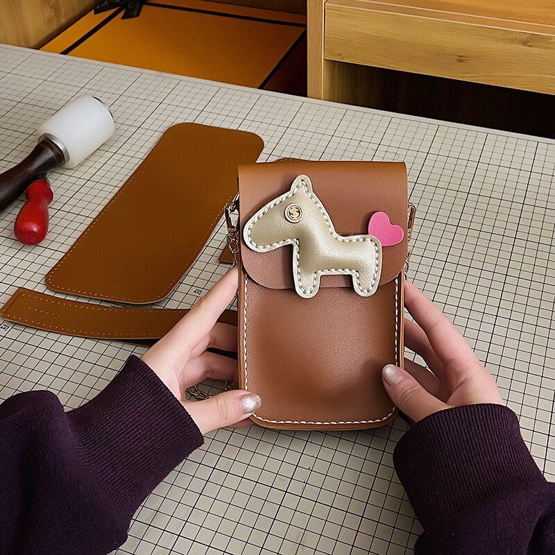 新款小马撞色卡通简约手机包自制diy手工礼物材料包单肩斜挎小包