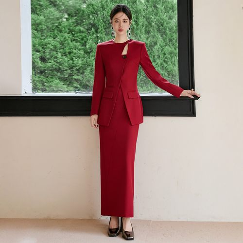 红色年会主持人礼服中式西装套装