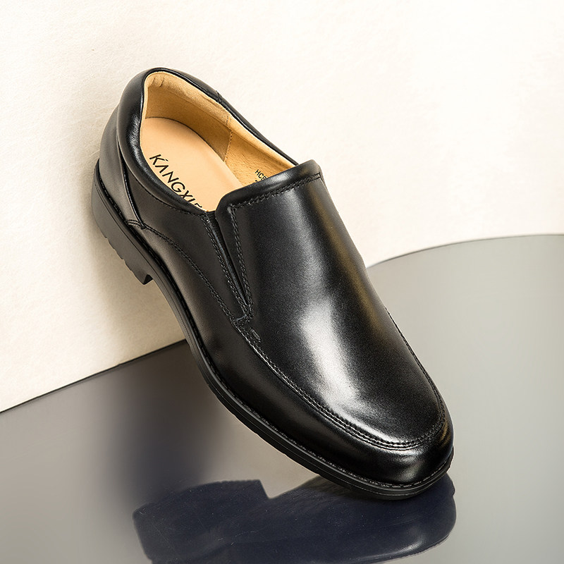 康犀防滑男单皮鞋超轻商务休闲正装户外橡胶底牛皮低帮止滑一脚蹬
