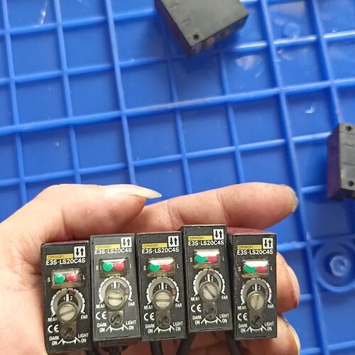 议价光电开关E3S-20C4SE3S20C4SE3S-20-C4SE3S20-C4S