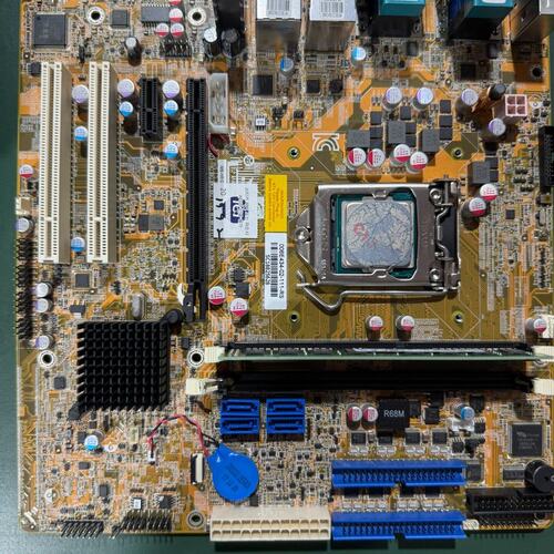 主板IMBA-H810-R11IMBA-H810-R11 Rev:1.1IMBA-H810-R11 Rev:1.0