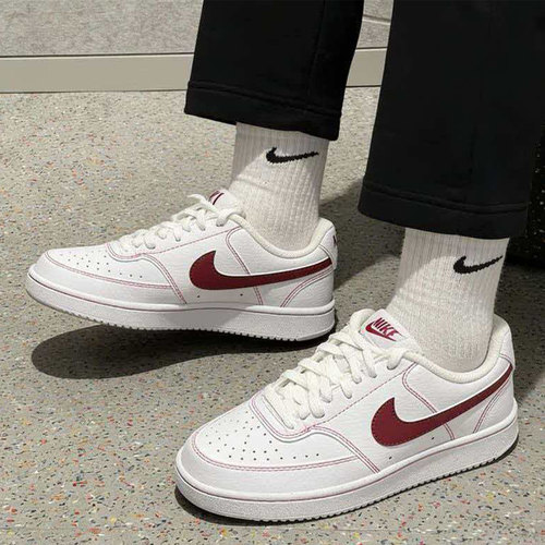 Nike/耐克 Court Vision 1 Alta 女子低帮运动休闲板鞋IO9552-100