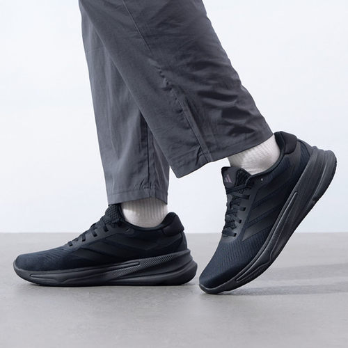 阿迪达斯男子舒适透气跑步鞋