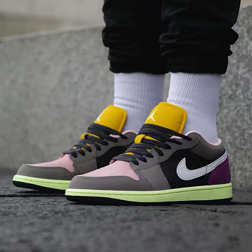 Nike耐克Air Jordan1男子AJ1低帮经典复古运动休闲板鞋HQ2010-005