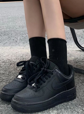Nike耐克AIR FORCE1女子空军一号舒适百搭运动休闲板鞋DD8959-001
