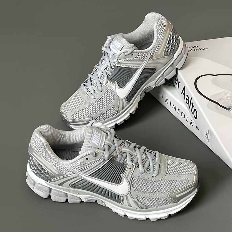 Nike/耐克男女复古运动休闲跑鞋