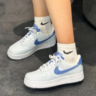 NIKE耐克AIR FORCE1女子空军一号低帮耐磨运动休闲板鞋DA8301-101