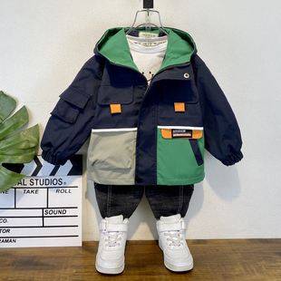 男童秋装外套时髦儿童冲锋衣2025新款韩版痞帅宝宝风衣春秋款衣服