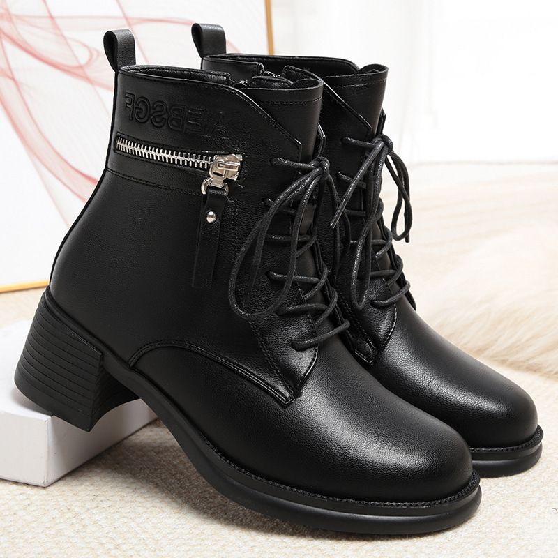 英伦风马丁靴女2025秋冬新款圆头软皮粗跟单靴子复古大头短靴