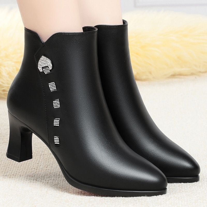 妈妈鞋秋冬季新款靴子软皮软底短靴女高跟鞋皮鞋中年女士棉鞋