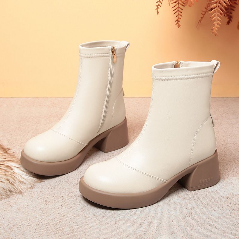 法式小短靴女春秋单靴新款及踝靴粗跟女靴米白色靴子秋冬皮鞋