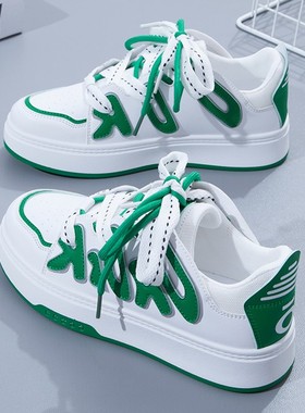 春秋小白鞋女2025新款百搭爆款ins潮小众春秋板鞋透气休闲运动4Y