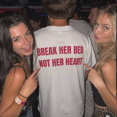 BREAK HER BED NOT HER HEAR趣味英文短袖T恤夏季纯棉 半袖潮