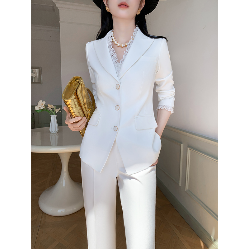 白色高级感西装套装女2025新款轻奢风设计感小众阔腿裤西服外套