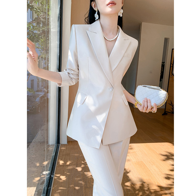 白色西装套装女高端定制设计感名媛气质阔腿裤职业休闲小西服外套