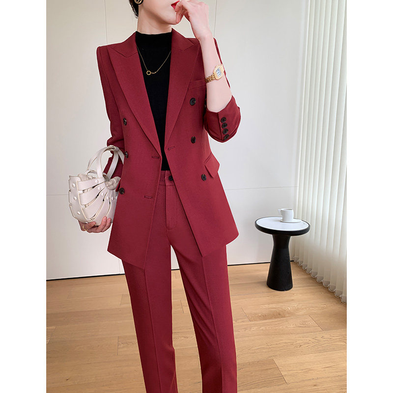 休闲西装套装女春秋季高级感职业正装时尚气质小个子西服外套红色