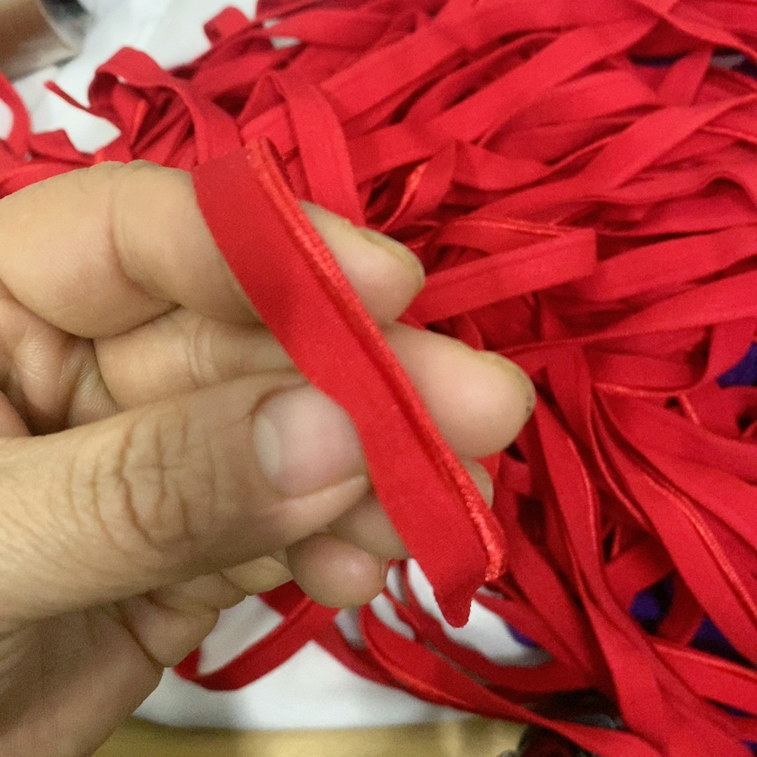 折0.8厘米红色弹力包条5元20米满28元包邮,居家布艺,松紧带,淘宝优惠券,粉丝福利购,淘宝优惠卷