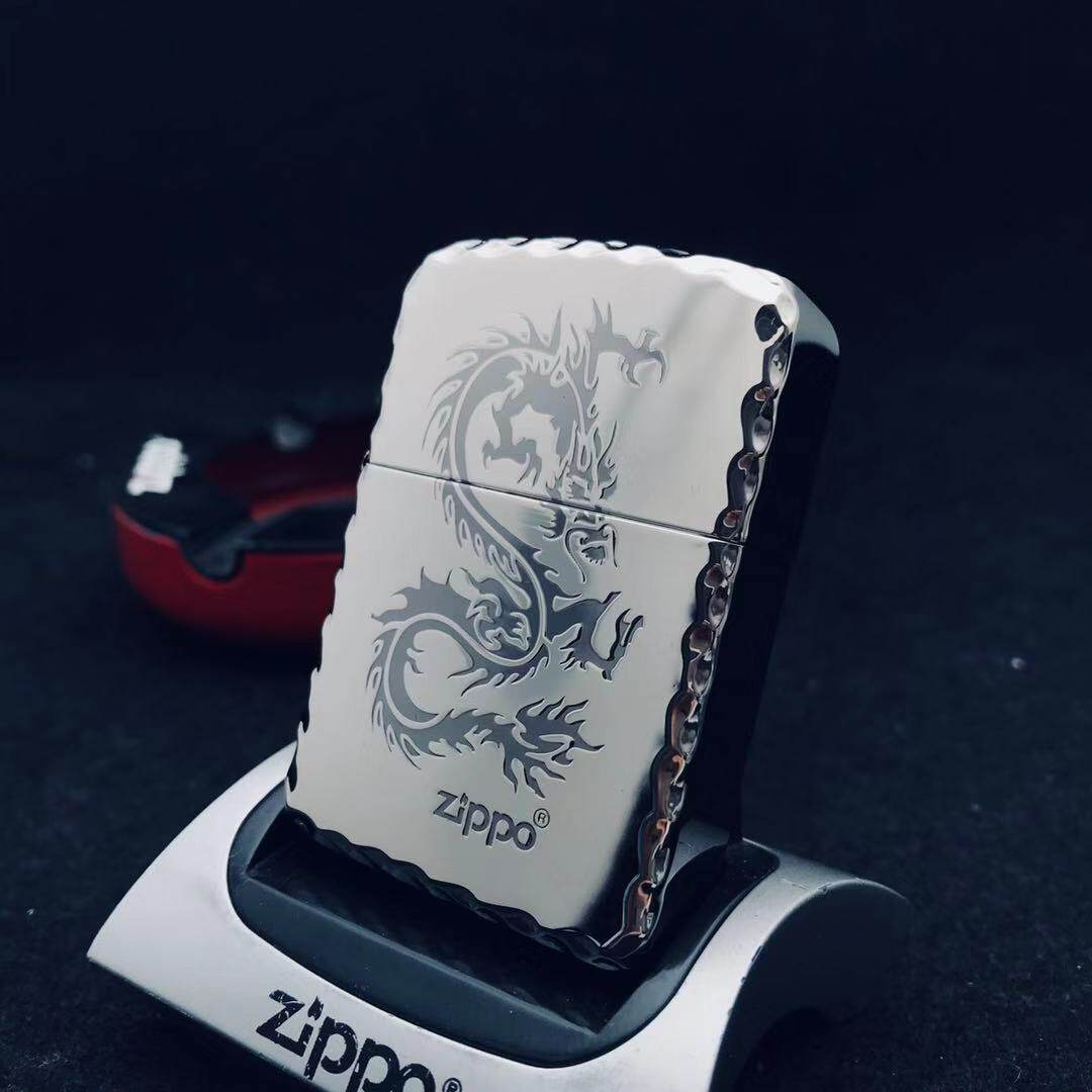 美国ZIPPO防风煤油打火机原装 银色镜面花边1941龙图腾ZBT-1-18b