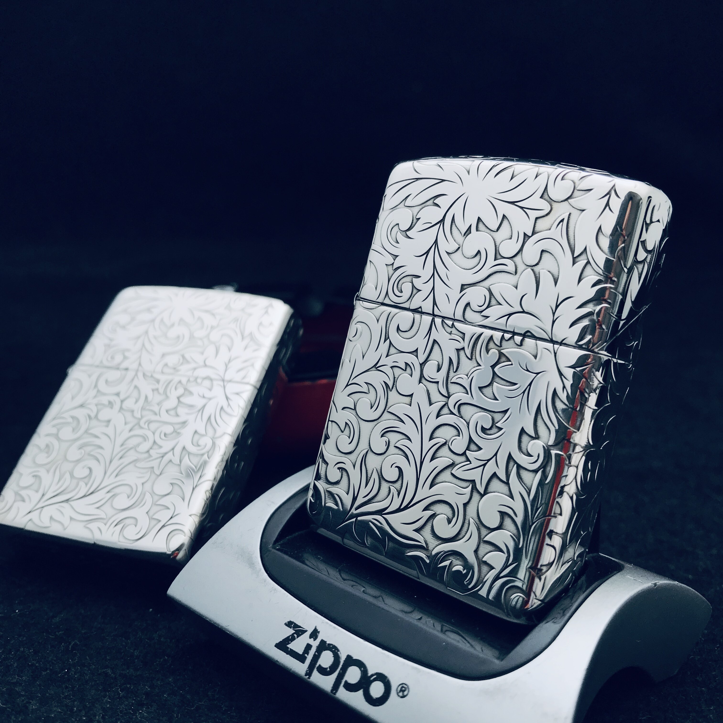 正品ZIPPO防风煤油打火机纯银铜盔甲唐草花节日男士礼品收藏刻字