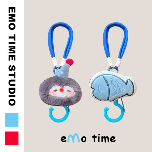 emo原创happy小企鹅汽车挂钩可爱车载挂钩收纳车用座椅背后排挂钩